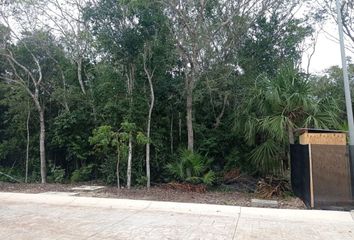 Lote de Terreno en  Calle N, Solidaridad, Quintana Roo, 77724, Mex