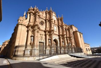 Edificio en  Guadix, Granada Provincia