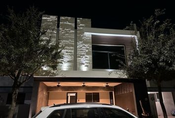 Casa en  Boulevard Julián Treviño Elizondo 922-930, Panasonic, Apodaca, Nuevo León, 66633, Mex