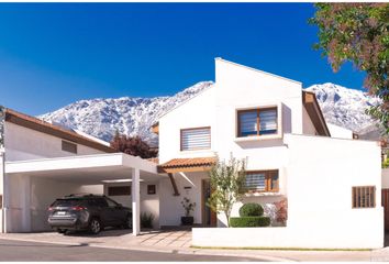 Casa en  Peñalolén, Provincia De Santiago