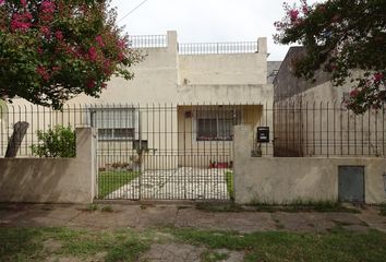 Casa en  Martín Coronado, Tres De Febrero