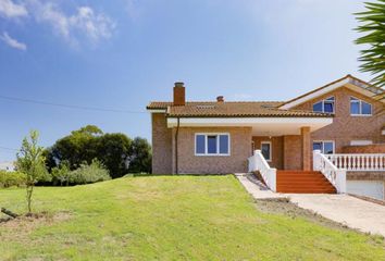 Chalet en  Cabueñes, Asturias