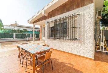 Chalet en  Distrito 3 - Playas - La Mata, Torrevieja