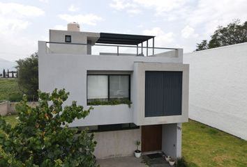 Casa en condominio en  Avenida Punto Sur, Los Gavilanes, Tlajomulco De Zúñiga, Jalisco, 45645, Mex