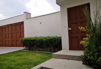 Casa en  Boulevard Hernán Cortés, Lomas Verdes Quinta Sección-la Concordia, Naucalpan De Juárez, México, 53126, Mex