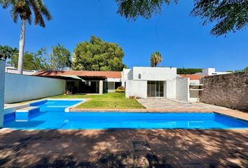 Casa en  Paseo De Las Colinas, Santa Fe, Xochitepec, Morelos, 62794, Mex