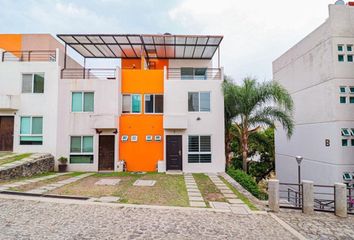 Casa en  Calle Ahuatlán, Tetela Del Monte, Cuernavaca, Morelos, 62130, Mex