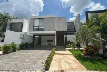 Casa en  Carretera Xcunyá - Santa María Yaxché - Tamanché - Ejido T. Mérida Progreso, Mérida, Yucatán, Mex