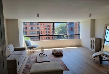 Apartamento en  Poblado, Medellín