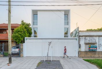 Departamento en  Calle General Pirán 393, Avellaneda, B1875, Provincia De Buenos Aires, Arg