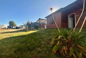 Casa en  Calle Los Pioneros, Balneario Pehuen Co, Coronel De Marina Leonardo Rosales, Provincia De Buenos Aires, Arg