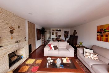 Apartamento en  Santa Barbara Norte, Bogotá