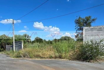 Lote de Terreno en  Calle Loma De Los Pilares, Los Cavazos, Santiago, Nuevo León, 67318, Mex