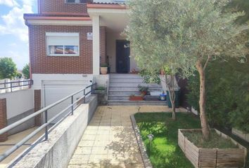 Chalet en  Boecillo, Valladolid Provincia