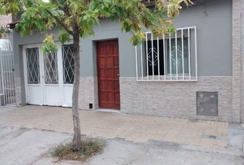 Casa en  Villa Farrell, Neuquén