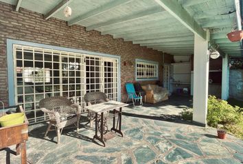 Casa en  Caisamar, Mar Del Plata