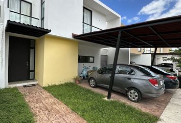 Casa en  Calle 65, Cholul, Mérida, Yucatán, 97306, Mex