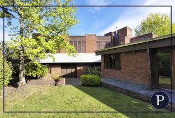 Casa en  Pinos De Anchorena, Mar Del Plata