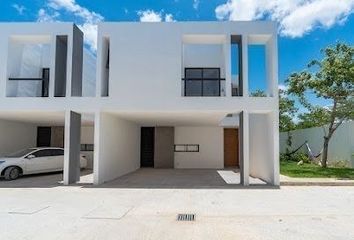 Casa en condominio en  Calle 22, Cholul, Mérida, Yucatán, 97305, Mex