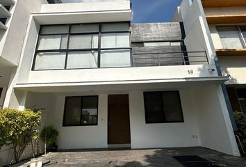 Casa en condominio en  Paseo Solares, Base Aerea Militar No 5, Zapopan, Jalisco, 45019, Mex