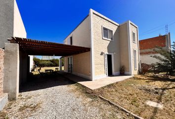 Casa en  Puerto Roldán, Roldán