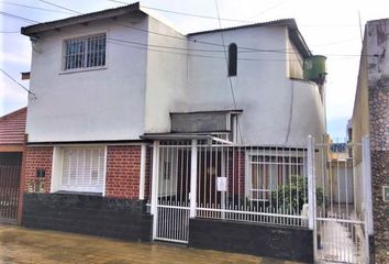 Casa en  Caseros, Tres De Febrero