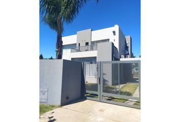 Casa en  Funes, Santa Fe