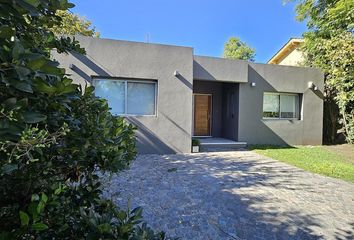 Casa en  El Jagüel (ituzaingó), Partido De Ituzaingó