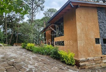 Casa en  Calle Fontana Linda 11-13, Avándaro, Valle De Bravo, México, 51200, Mex