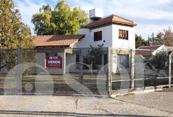 Casa en  Cipolletti, Río Negro