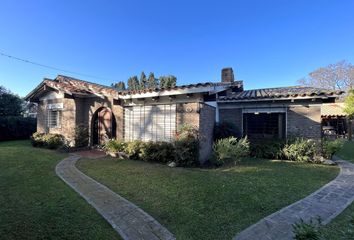 Casa en  Fisherton, Rosario