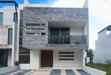 Casa en  Boulevard Salto Del Moro, Bio Grand, La Antigua Juriquilla, Querétaro, 76224, Mex