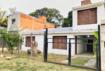 Casa en  Argüello, Córdoba Capital