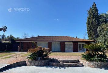 Casa en  Santa Isabél, Partido De Escobar