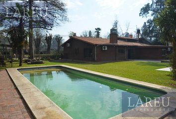 Casa en  Robles Del Monarca, Partido Del Pilar