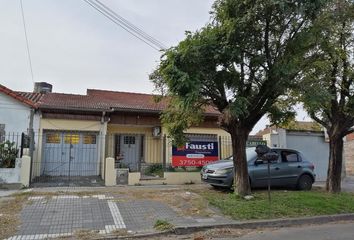 Casa en  Lomas De Zamora, Partido De Lomas De Zamora