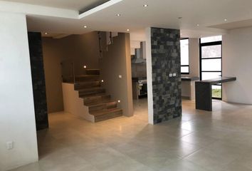 Casa en  Calle Valle Árbol De Jopi, Garambullo, Zibata, Condominio Ceiba, El Marqués, Querétaro, 76269, Mex