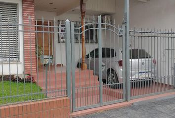 Casa en  Banfield, Partido De Lomas De Zamora