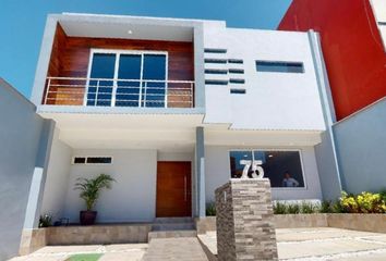 Casa en  Boulevard Hernán Cortés, Lomas Verdes Quinta Sección-la Concordia, Naucalpan De Juárez, México, 53126, Mex