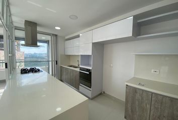 Apartamento en  Brisas Del Limonar, Cali