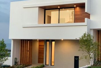 Casa en condominio en  Calle Puerto Rico 55, El Marques Queretano, Santiago De Querétaro, Querétaro, 76085, Mex