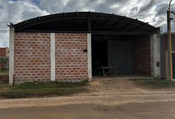 Galpónes/Bodegas en  Gualeguaychú, Entre Ríos