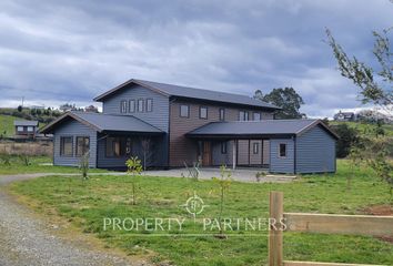 Casa en  Puerto Varas, Llanquihue