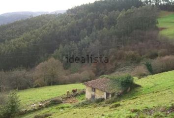 Casa en  Pravia, Asturias