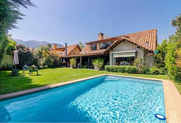 Casa en  Lo Barnechea, Provincia De Santiago