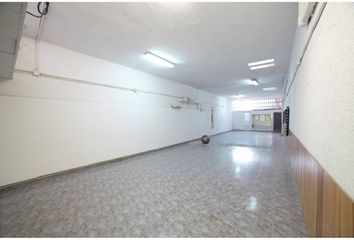 Local Comercial en  Cornella De Llobregat, Barcelona Provincia