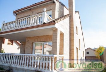 Chalet en  Pelayos De La Presa, Madrid Provincia