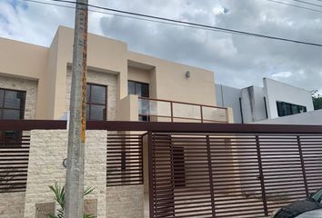 Casa en  Calle 31-b, Zodzil Norte, Mérida, Yucatán, 97115, Mex