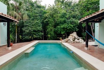 Casa en  Carretera Tulum - Nuevo Xcán, Macario Gómez, Tulum, Quintana Roo, 77796, Mex