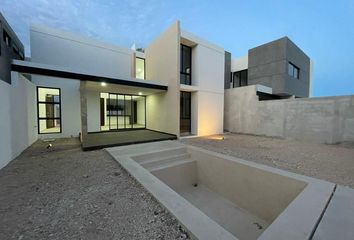 Casa en  Calle 21, Conkal, Yucatán, 97345, Mex